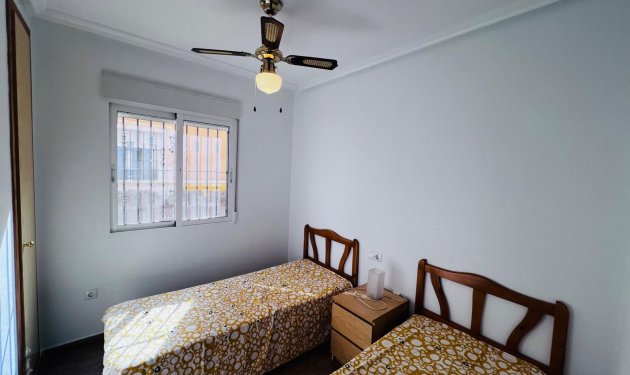 Resale - Chalet - Algorfa - Urb. lo crispin