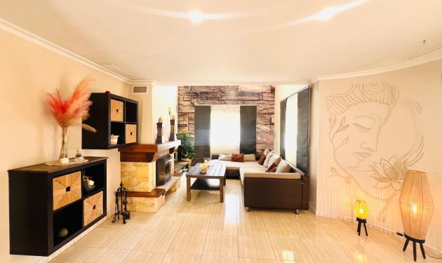 Resale - Chalet - Elche Pedanías - Valverde