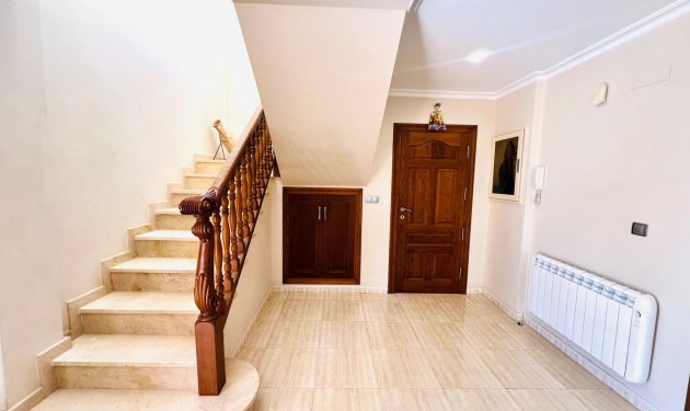 Resale - Chalet - Elche Pedanías - Valverde