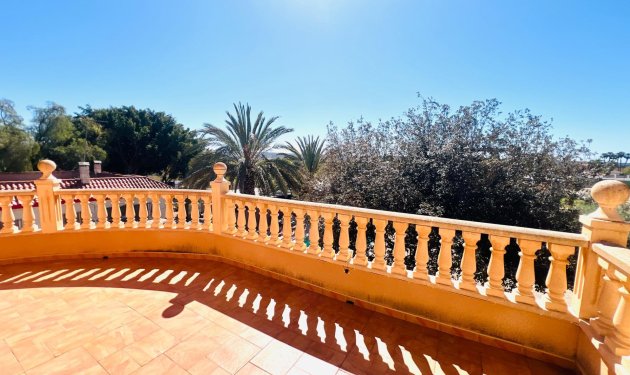 Resale - Chalet - Elche Pedanías - Valverde