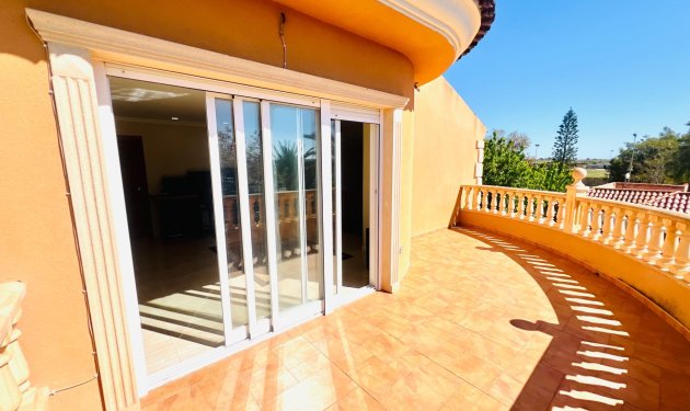 Resale - Chalet - Elche Pedanías - Valverde