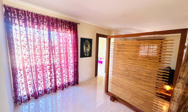 Resale - Chalet - Elche Pedanías - Valverde