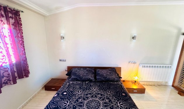 Resale - Chalet - Elche Pedanías - Valverde