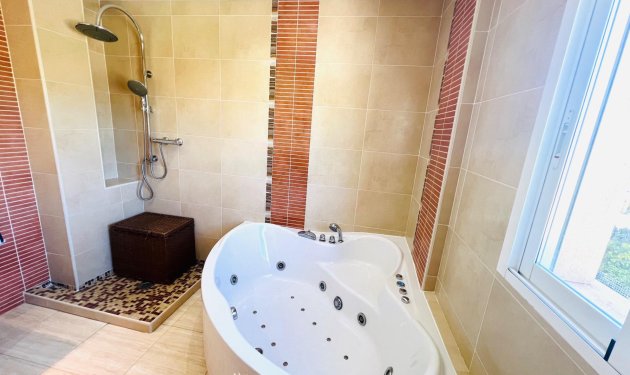 Resale - Chalet - Elche Pedanías - Valverde
