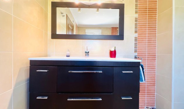 Resale - Chalet - Elche Pedanías - Valverde