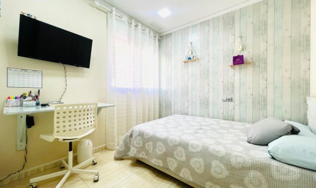 Resale - Chalet - Elche Pedanías - Valverde