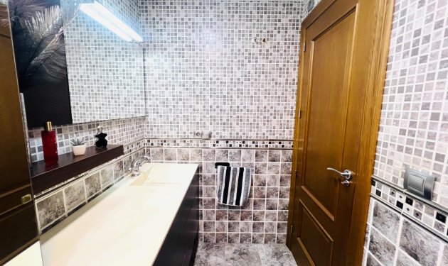 Resale - Chalet - Elche Pedanías - Valverde