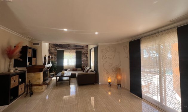 Resale - Chalet - Elche Pedanías - Valverde