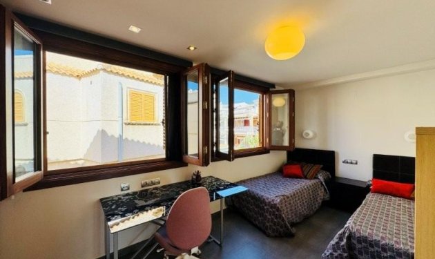 Resale - Duplex - Guardamar del Segura - Urbanizaciones