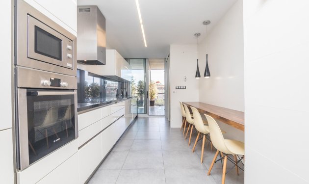 Resale - Penthouse - Elche - Plaza Crevillente-Juzgados