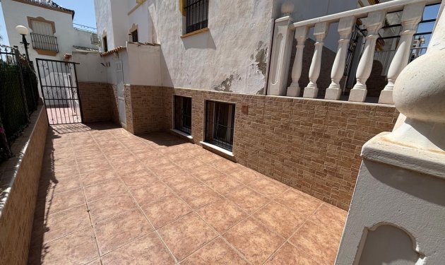 Resale - Townhouse - Torrevieja - Los altos