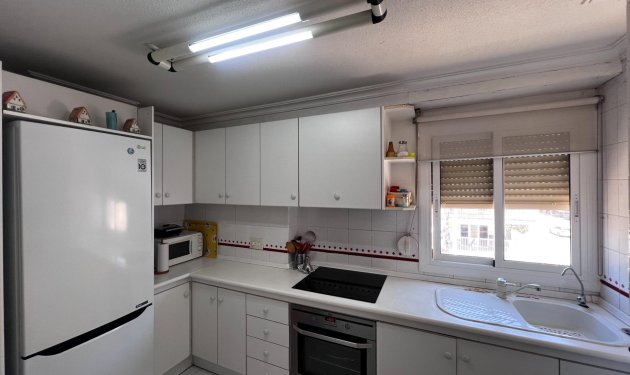 Resale - Apartamento - Santa Pola - Gran Playa