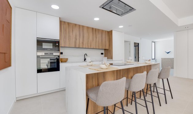 Resale - Villa - Los Alcázares - Las Lomas del Rame-Bahía Bella