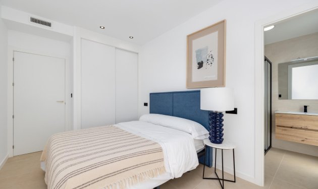 Resale - Villa - Los Alcázares - Las Lomas del Rame-Bahía Bella