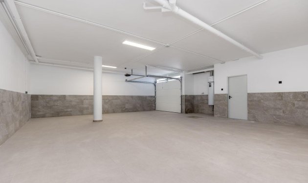 Resale - Villa - Los Alcázares - Las Lomas del Rame-Bahía Bella