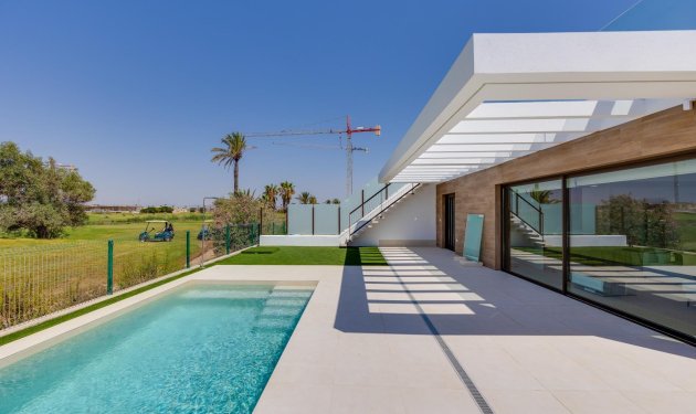 Resale - Villa - Los Alcázares - Las Lomas del Rame-Bahía Bella