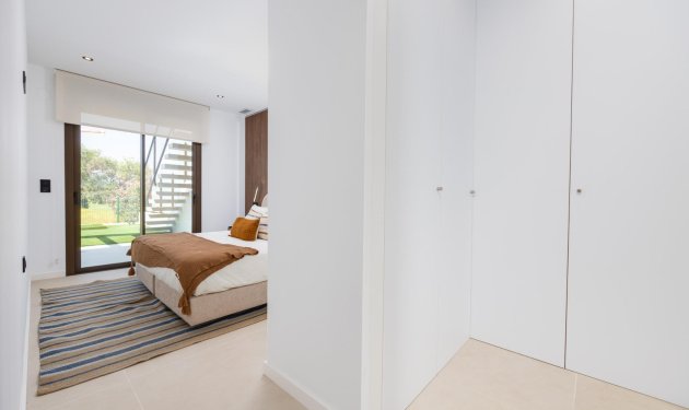 Resale - Villa - Los Alcázares - Las Lomas del Rame-Bahía Bella
