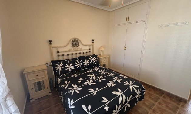 Resale - Casa Tipo Dúplex - Torrevieja - Los Frutales