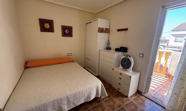 Resale - Casa Tipo Dúplex - Torrevieja - Los Frutales