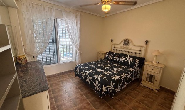 Resale - Casa Tipo Dúplex - Torrevieja - Los Frutales