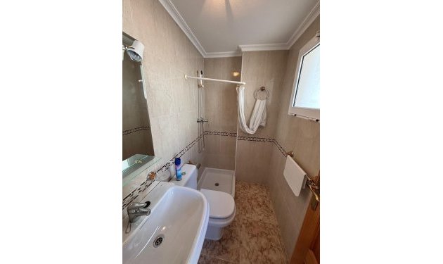 Resale - Apartamento - Torrevieja - Centro