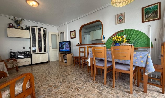 Resale - Apartamento - Torrevieja - Centro