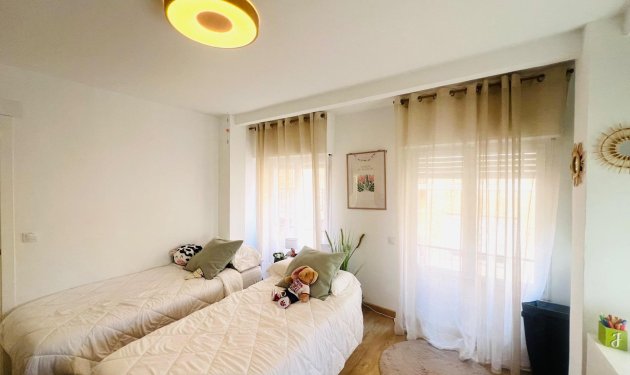 Resale - Piso - Elche - Centro