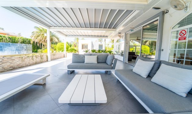 Resale - Chalet - Elche Pedanías - Carretera santa pola