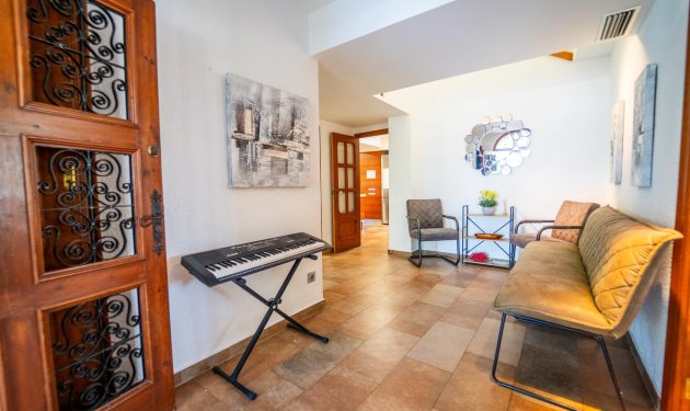 Resale - Chalet - Elche Pedanías - Carretera santa pola