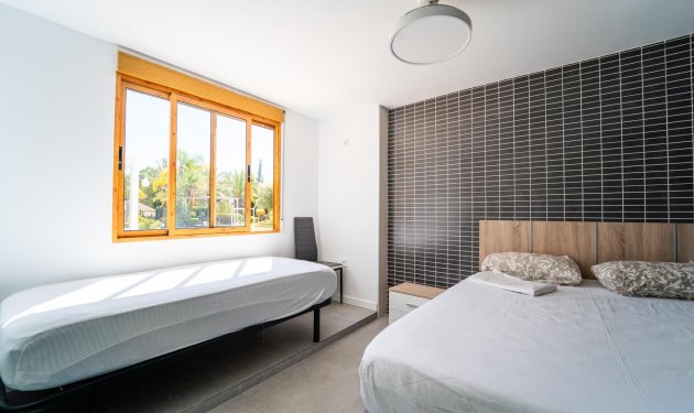 Resale - Chalet - Elche Pedanías - Carretera santa pola
