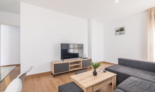Resale - Apartamento - Elche - Altabix