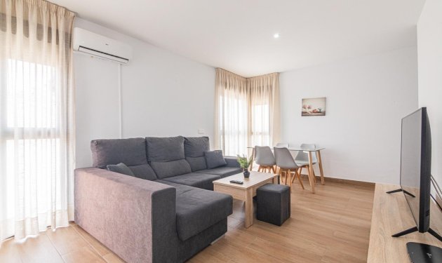 Resale - Apartamento - Elche - Altabix