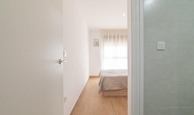 Resale - Apartamento - Elche - Altabix