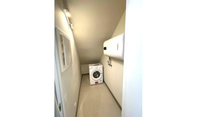 Resale - Bungalow - Torrevieja - Playa de los Naufragos