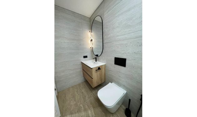 Resale - Bungalow - Torrevieja - Playa de los Naufragos