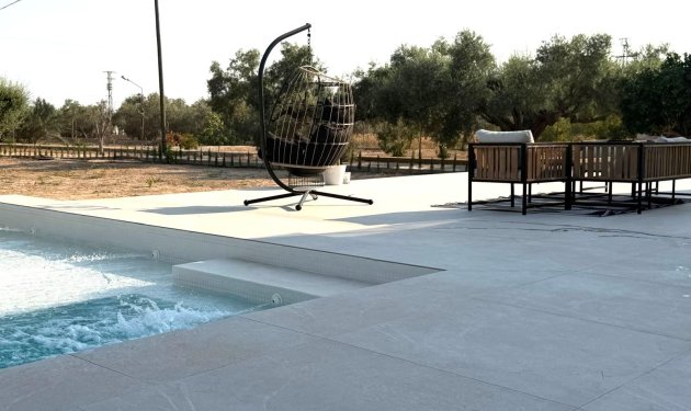 Resale - Chalet - Elche Pedanías - Alzabares