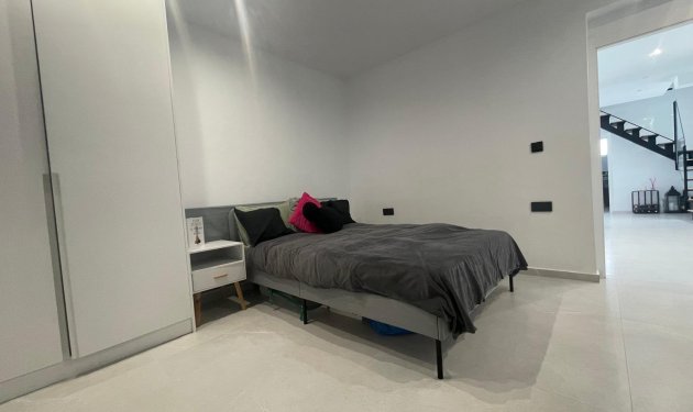 Resale - Chalet - Elche Pedanías - Alzabares
