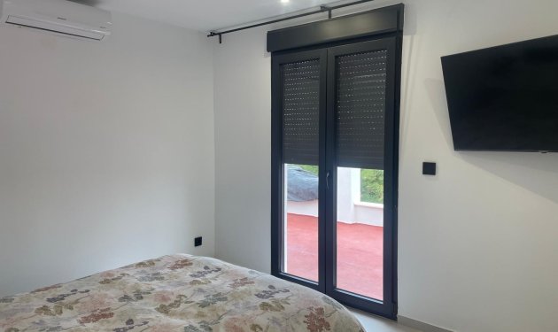 Resale - Chalet - Elche Pedanías - Alzabares