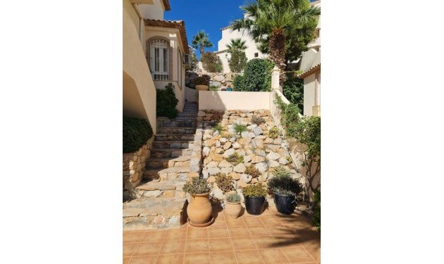 Resale - Chalet - Orihuela Costa - Campos de Golf