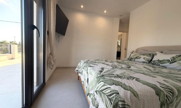 Resale - Chalet - Elche Pedanías - Alzabares