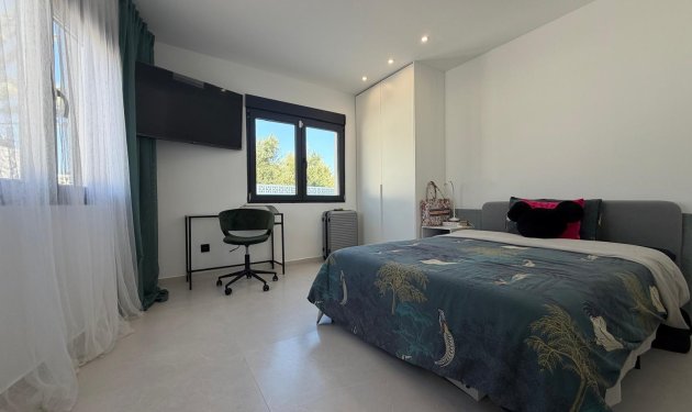 Resale - Chalet - Elche Pedanías - Alzabares