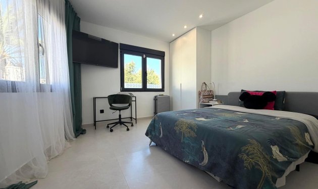 Resale - Chalet - Elche Pedanías - Alzabares