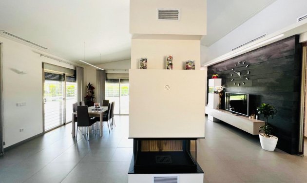 Long Term Rental - Chalet - Elche Pedanías - Matola