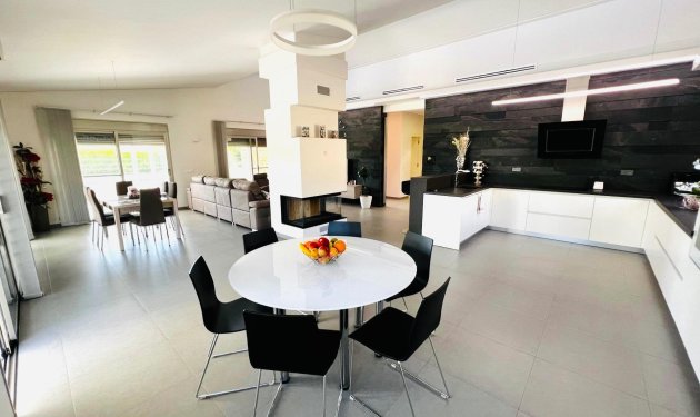 Long Term Rental - Chalet - Elche Pedanías - Matola