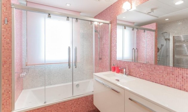 Long Term Rental - Chalet - Arenales del Sol - Zona paseo maritimo