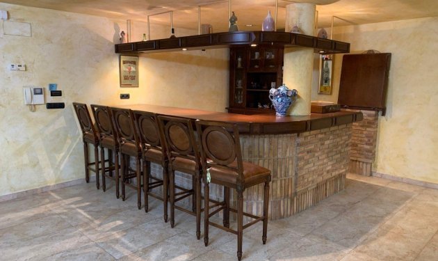 Resale - Chalet - Alicante - Playa San Juan
