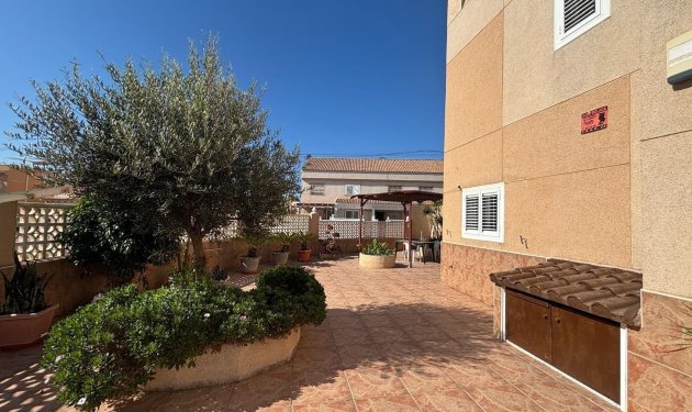 Resale - Casa Tipo Dúplex - Torrevieja - Los Frutales