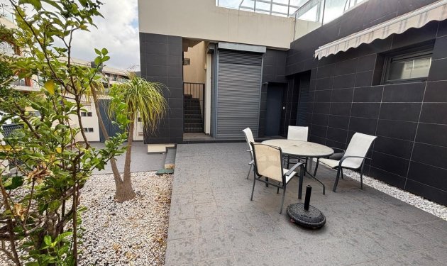 Herverkoop - Herenhuis - Torrevieja - torrevieja
