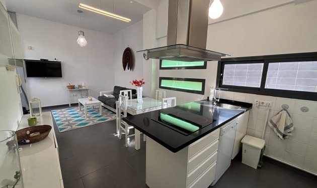 Herverkoop - Herenhuis - Torrevieja - torrevieja