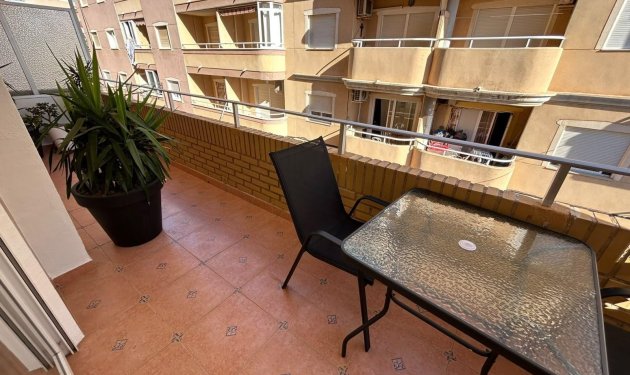 Odsprzedaż - Apartamento - Torrevieja - torrevieja